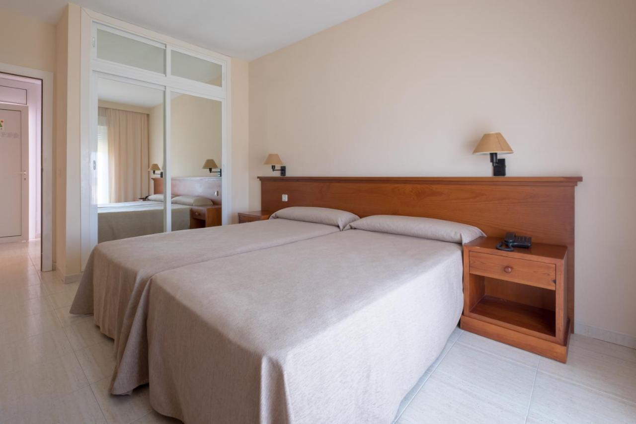 Aparthotel Las Dunas Чиклана де ла Фронтера Екстериор снимка