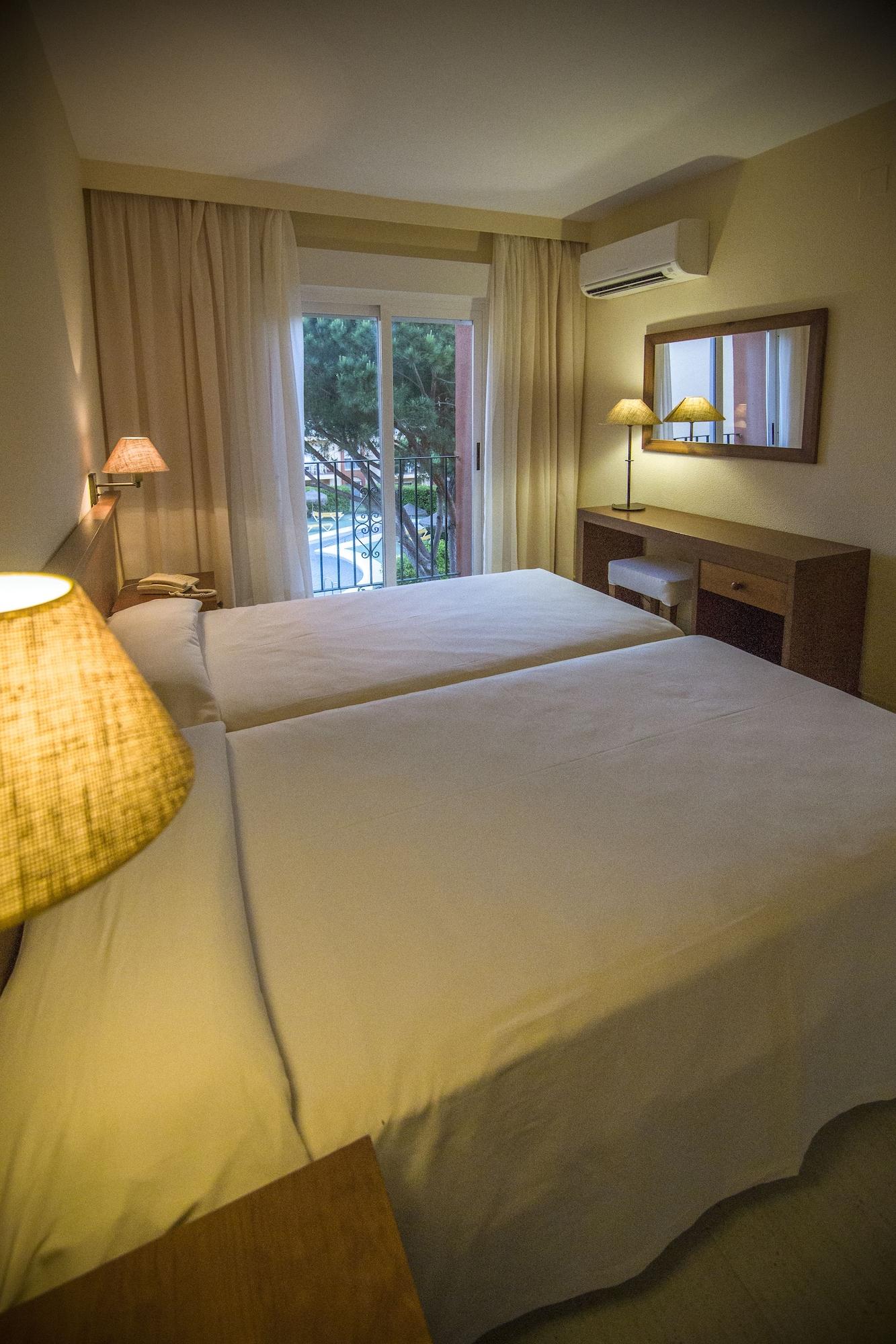 Aparthotel Las Dunas Чиклана де ла Фронтера Екстериор снимка