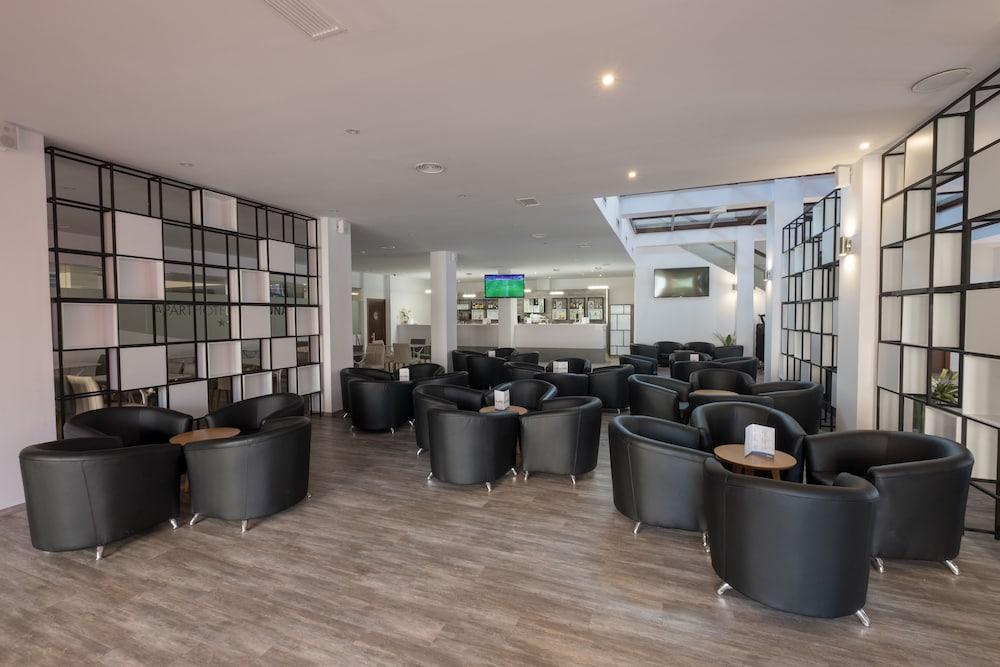 Aparthotel Las Dunas Чиклана де ла Фронтера Екстериор снимка