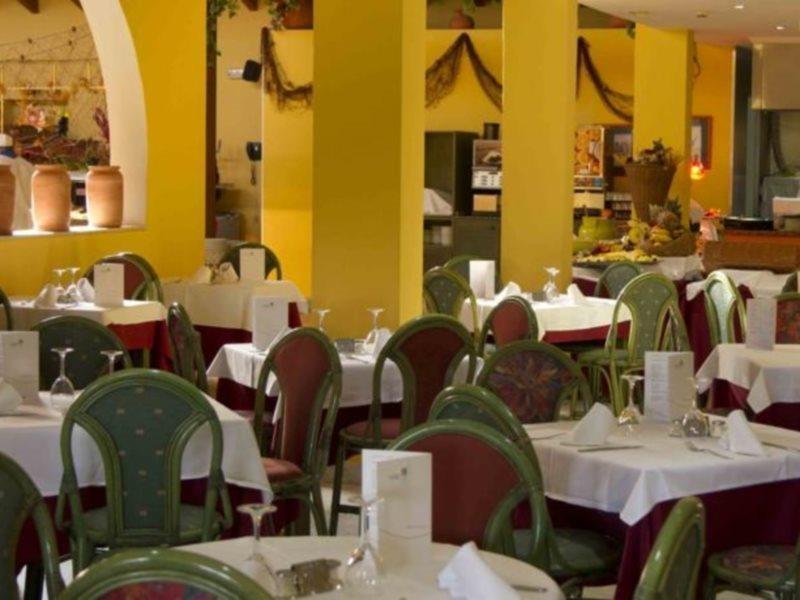 Aparthotel Las Dunas Чиклана де ла Фронтера Екстериор снимка